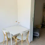 Chaleureux Et Cosy A 10 Minutes De La Apartment